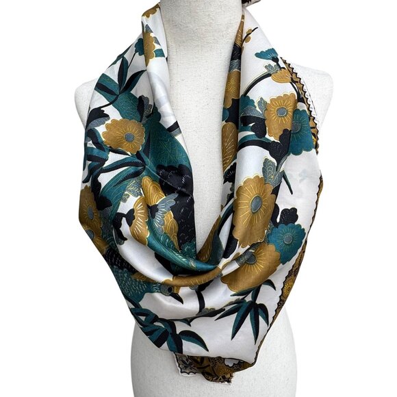Vintage Floral & Bird Patterned Bamboo Square Handstitched Scarf Wrap Shawl OS - Picture 1 of 8